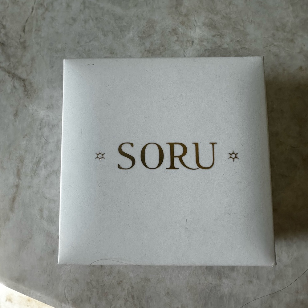 Soru Hoop Earrings View 2